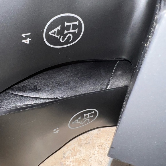 ASH Alyx Women's Stylish Ankle Boot – Trendy Black Leather Size 10 (41) - Picture 8 of 8